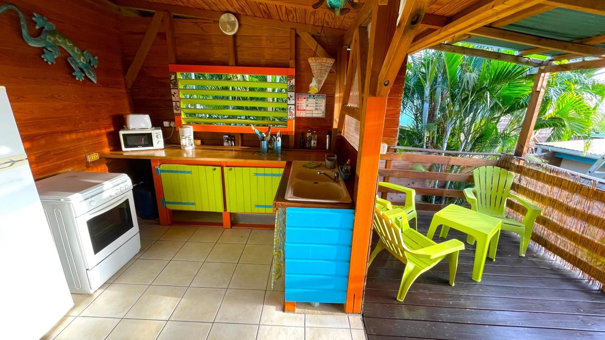 Gites Les Calebassiers Deshaies Habitación foto